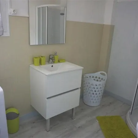 Mont-dore, 3 Pieces, 8 Personnes - Fr-1-415-74 Apartmán Le Mont-Dore